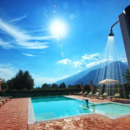 Agriturismo Alla Poncia Gravedona Bagian luar foto