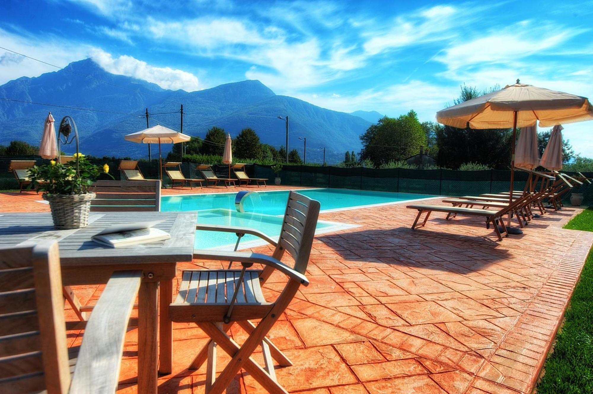 Agriturismo Alla Poncia Gravedona Bagian luar foto