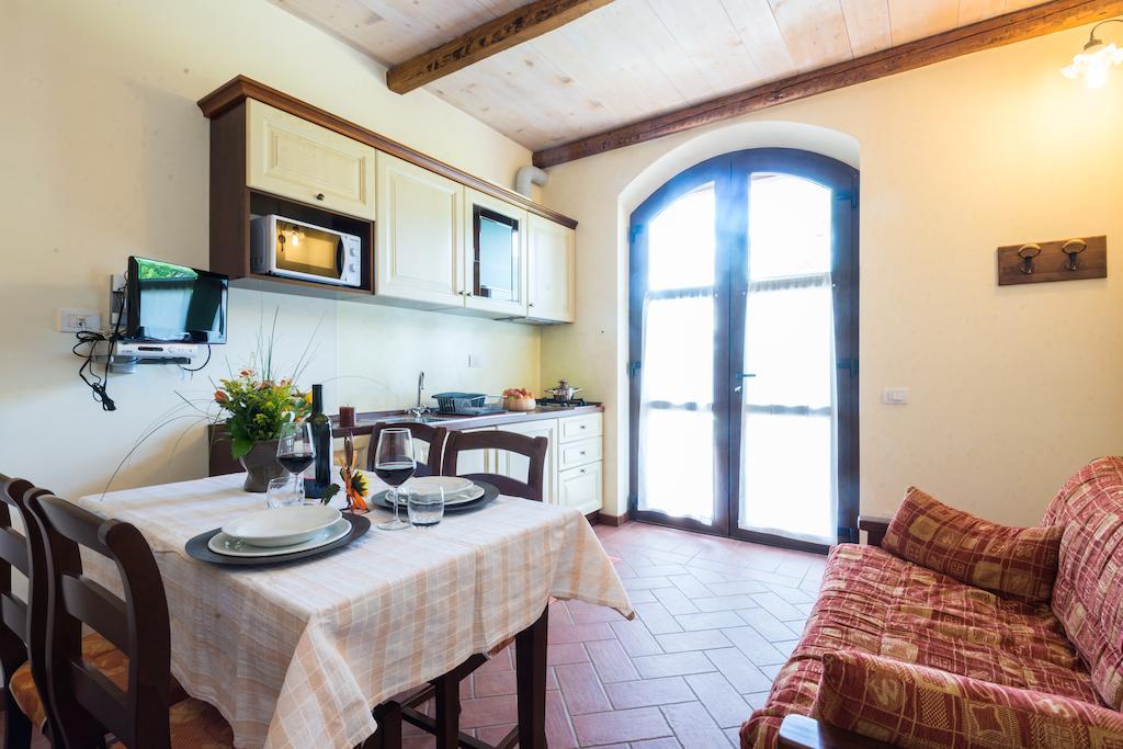 Agriturismo Alla Poncia Gravedona Ruang foto