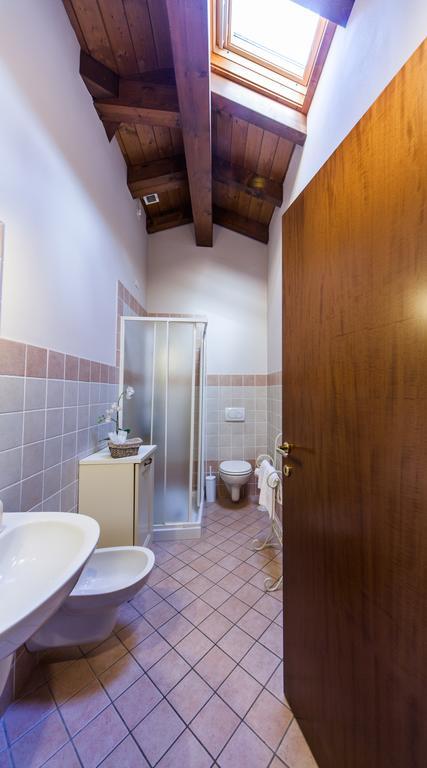 Agriturismo Alla Poncia Gravedona Bagian luar foto