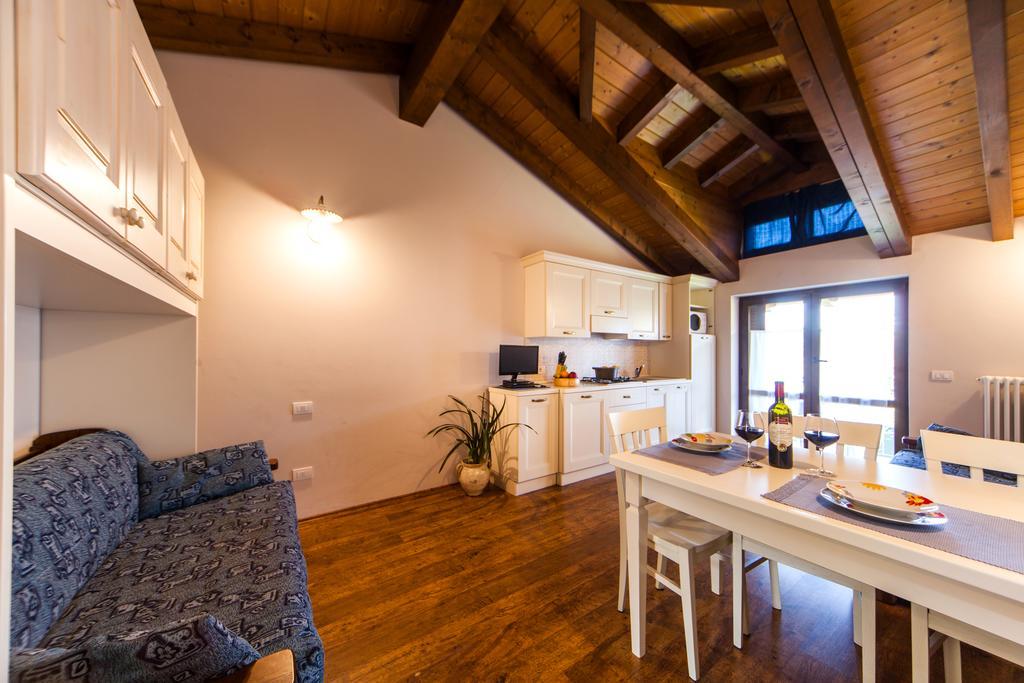 Agriturismo Alla Poncia Gravedona Bagian luar foto
