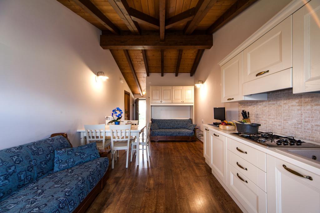 Agriturismo Alla Poncia Gravedona Bagian luar foto